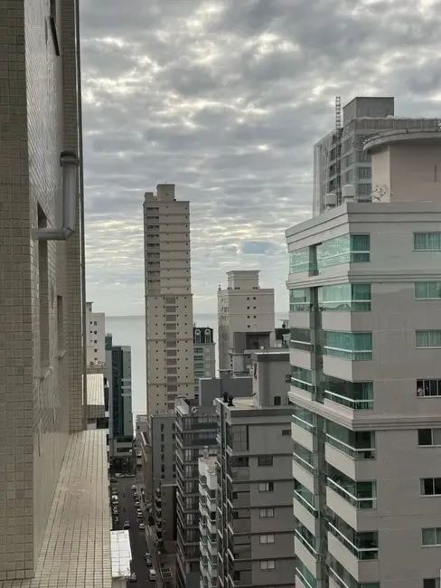 Foto 5 de Apartamento com 3 quartos à venda, 116m2 em Meia Praia, Itapema - SC