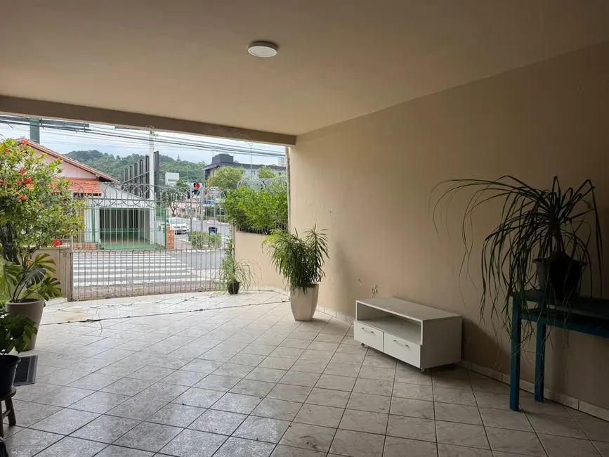 Foto 1 de Casa com 3 quartos à venda em Nações, Balneario Camboriu - SC