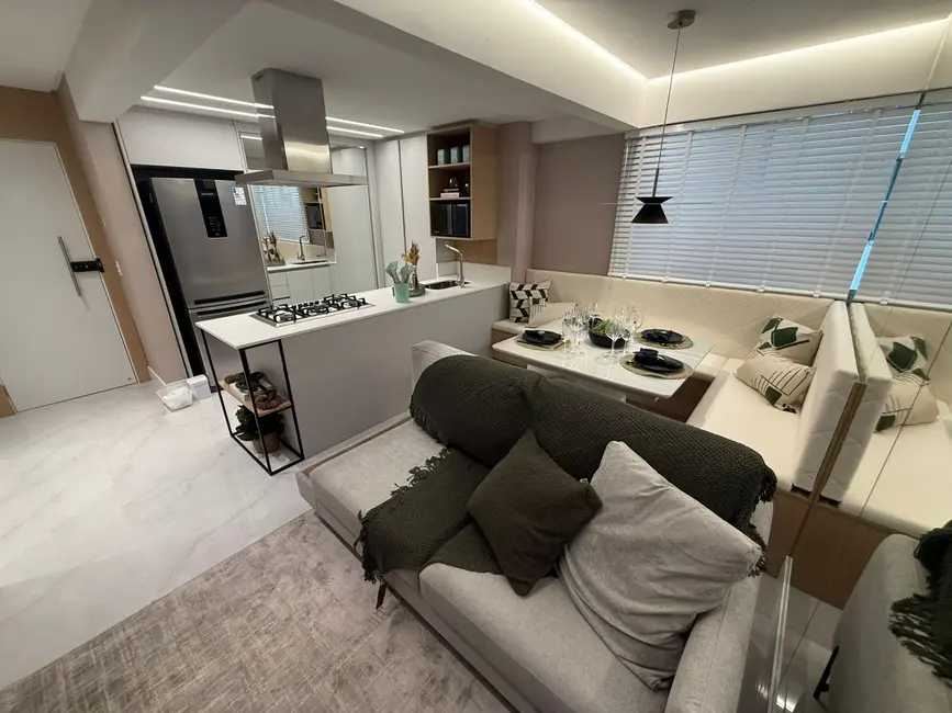 Foto 1 de Apartamento com 2 quartos à venda, 70m2 em Centro, Balneario Camboriu - SC