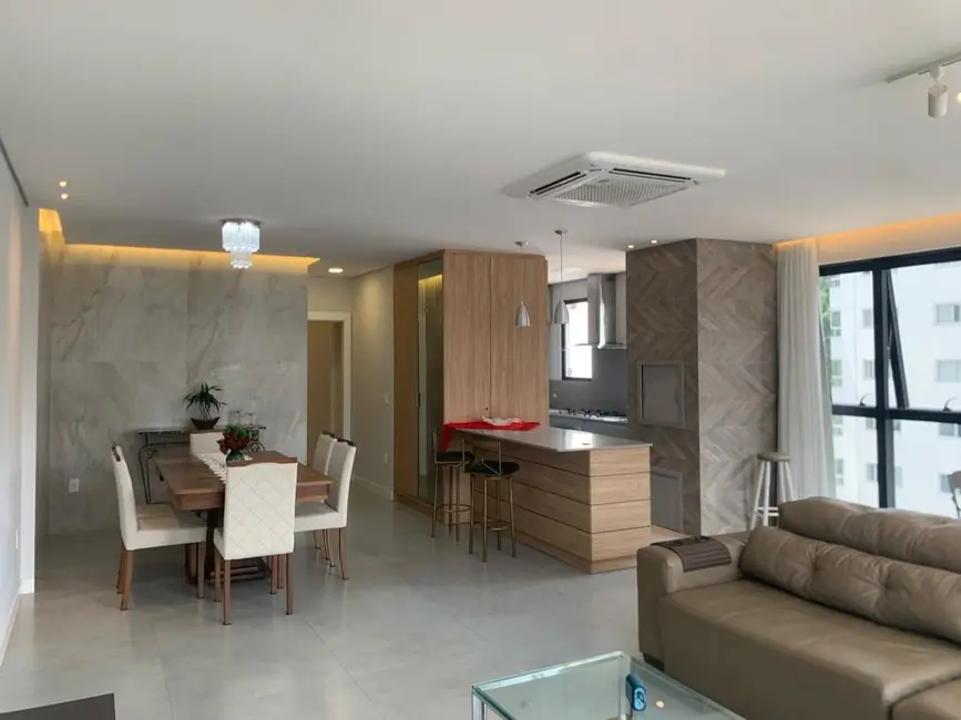 Foto 4 de Apartamento com 4 quartos para alugar, 127m2 em Pioneiros, Balneario Camboriu - SC