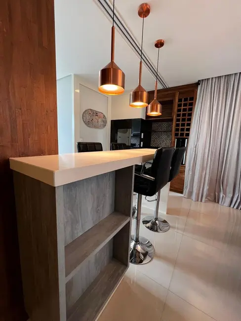 Apartamento com 3 quartos para alugar, 118m2 em Pioneiros, Balneario Camboriu - SC - imagem 6 Foto 6 de Apartamento com 3 quartos para alugar, 118m2 em Pioneiros, Balneario Camboriu - SC