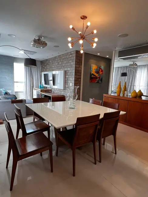 Apartamento com 3 quartos para alugar, 118m2 em Pioneiros, Balneario Camboriu - SC - imagem 1 Foto 1 de Apartamento com 3 quartos para alugar, 118m2 em Pioneiros, Balneario Camboriu - SC