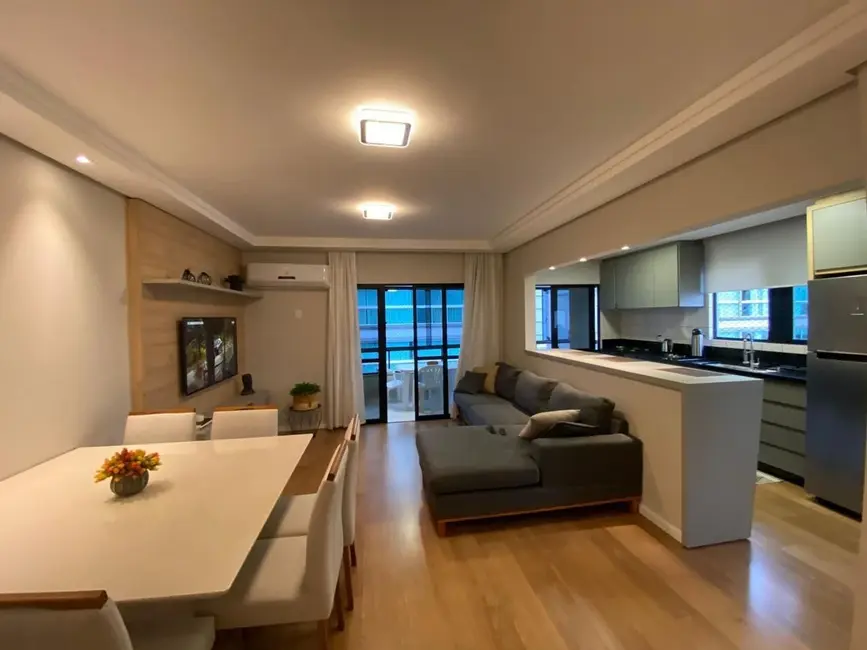 Foto 1 de Apartamento com 3 quartos à venda, 120m2 em Itapema - SC