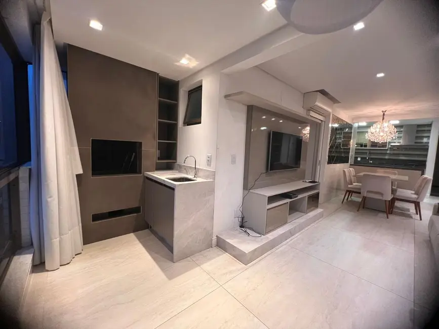 Foto 3 de Apartamento com 2 quartos à venda, 98m2 em Centro, Balneario Camboriu - SC