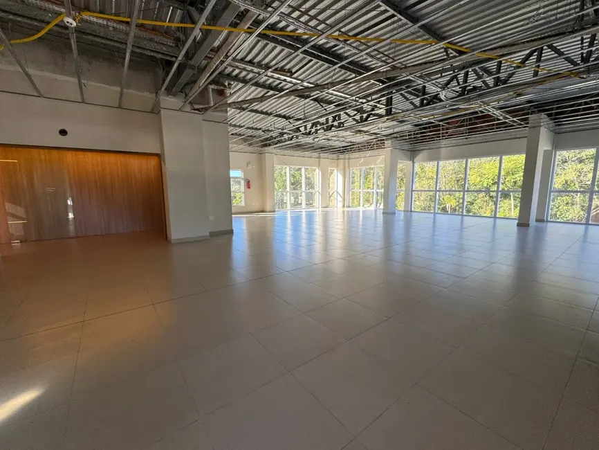 Sala Comercial para alugar, 250m2 em Ariribá, Balneario Camboriu - SC - imagem 9 Foto 9 de Sala Comercial para alugar, 250m2 em Ariribá, Balneario Camboriu - SC
