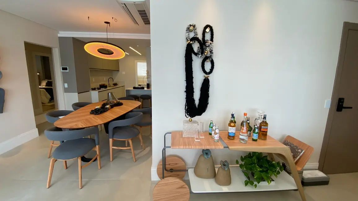 Foto 4 de Apartamento com 4 quartos à venda, 138m2 em Centro, Balneario Camboriu - SC