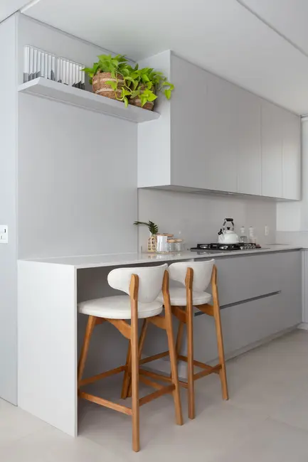 Apartamento com 3 quartos para alugar, 122m2 em Centro, Balneario Camboriu - SC - imagem 8 Foto 8 de Apartamento com 3 quartos para alugar, 122m2 em Centro, Balneario Camboriu - SC