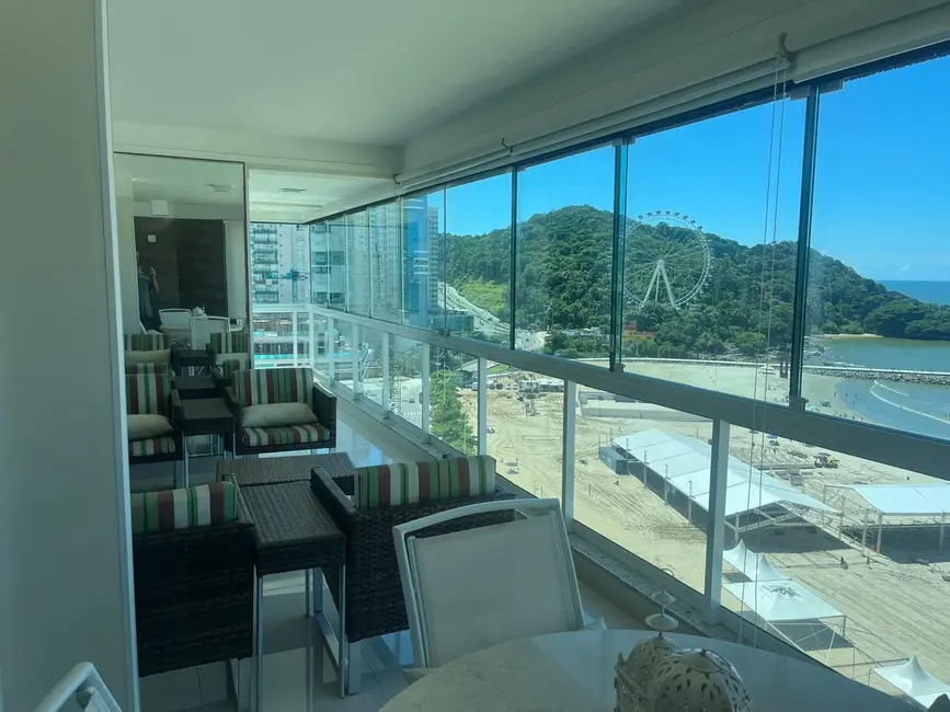 Apartamento com 3 quartos à venda, 200m2 em Centro, Balneario Camboriu - SC - imagem 1 Foto 1 de Apartamento com 3 quartos à venda, 200m2 em Centro, Balneario Camboriu - SC