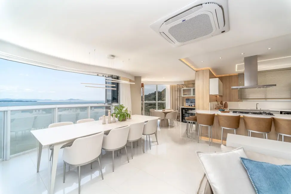 Foto 2 de Apartamento com 4 quartos à venda, 233m2 em Centro, Balneario Camboriu - SC