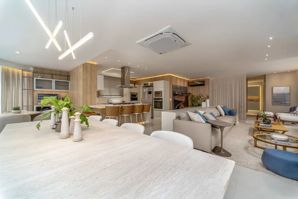 Foto 1 de Apartamento com 4 quartos à venda, 233m2 em Centro, Balneario Camboriu - SC