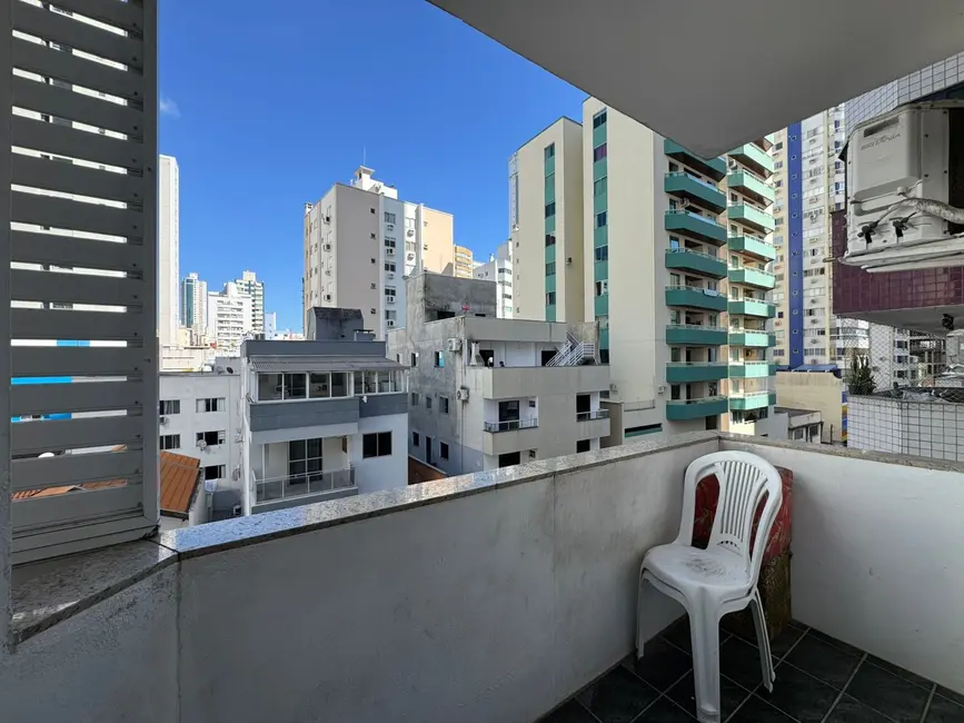 Apartamento com 3 quartos à venda, 156m2 em Centro, Balneario Camboriu - SC - imagem 9 Foto 9 de Apartamento com 3 quartos à venda, 156m2 em Centro, Balneario Camboriu - SC