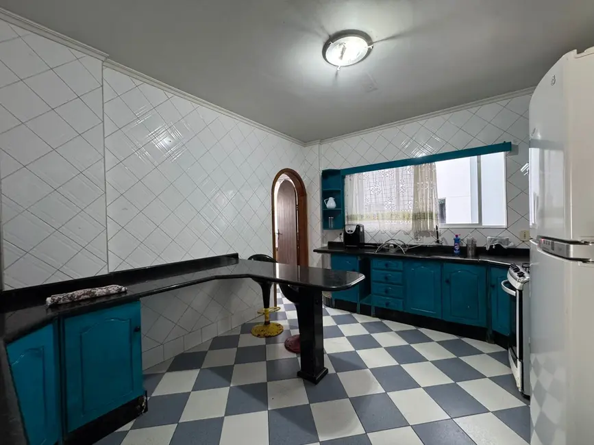 Apartamento com 3 quartos à venda, 156m2 em Centro, Balneario Camboriu - SC - imagem 6 Foto 6 de Apartamento com 3 quartos à venda, 156m2 em Centro, Balneario Camboriu - SC