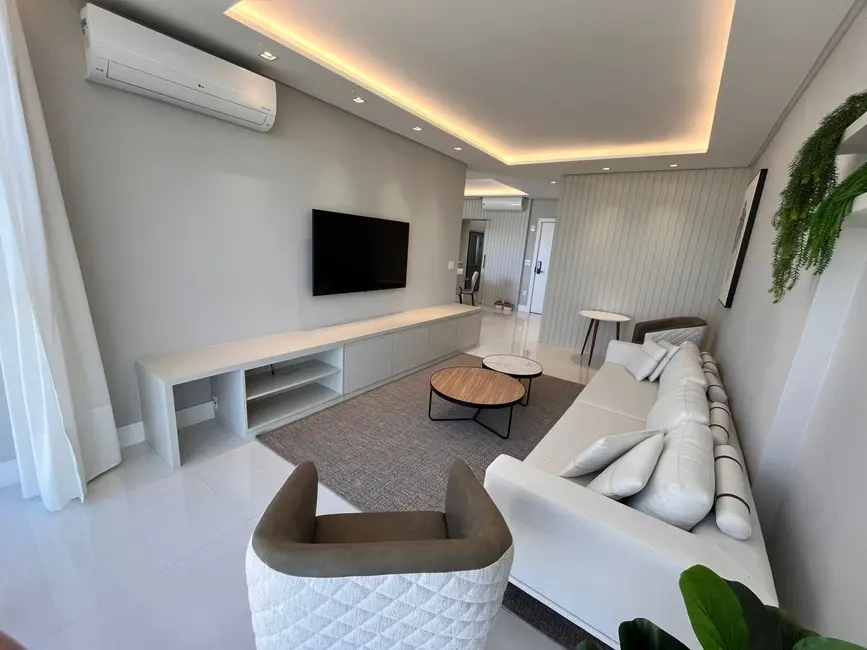 Foto 3 de Apartamento com 4 quartos à venda, 191m2 em Pioneiros, Balneario Camboriu - SC