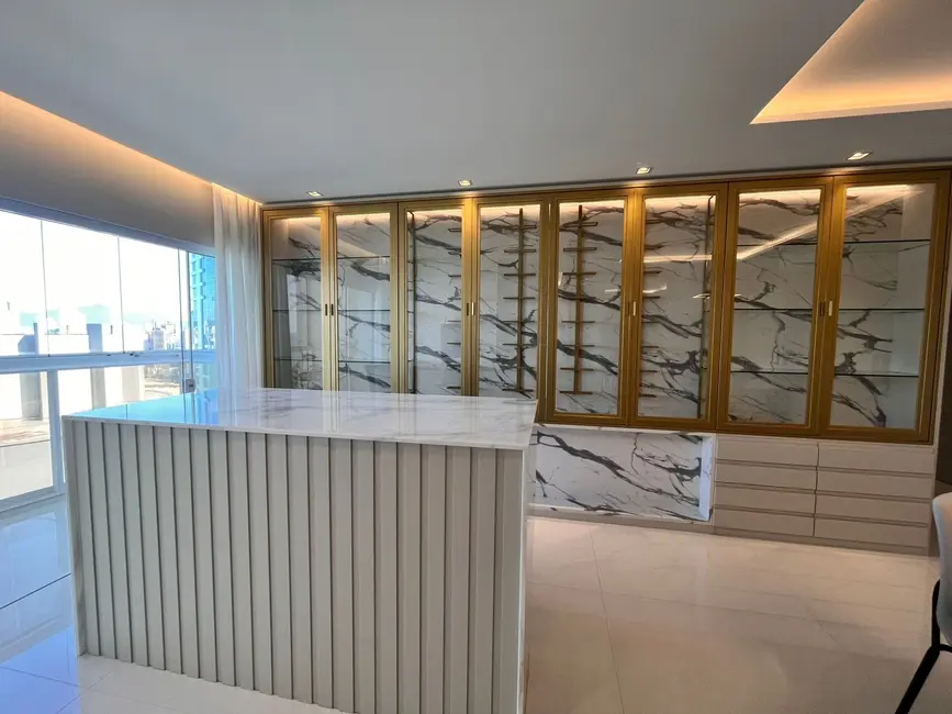 Foto 7 de Apartamento com 4 quartos à venda, 191m2 em Pioneiros, Balneario Camboriu - SC