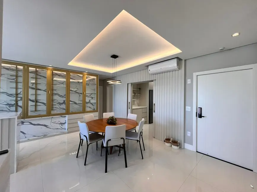 Foto 5 de Apartamento com 4 quartos à venda, 191m2 em Pioneiros, Balneario Camboriu - SC