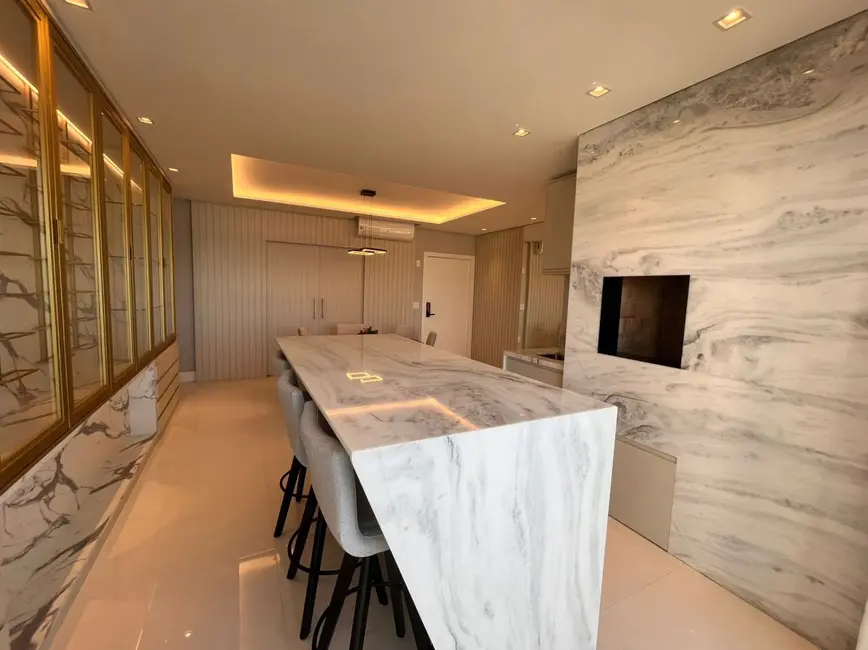 Foto 9 de Apartamento com 4 quartos à venda, 191m2 em Pioneiros, Balneario Camboriu - SC