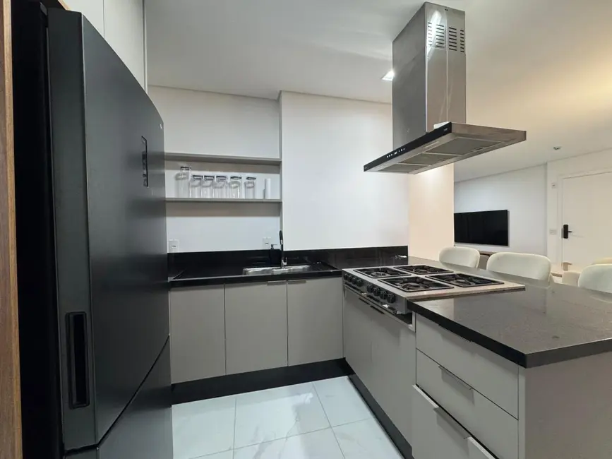 Apartamento com 4 quartos à venda, 169m2 em Pioneiros, Balneario Camboriu - SC - imagem 6 Foto 6 de Apartamento com 4 quartos à venda, 169m2 em Pioneiros, Balneario Camboriu - SC