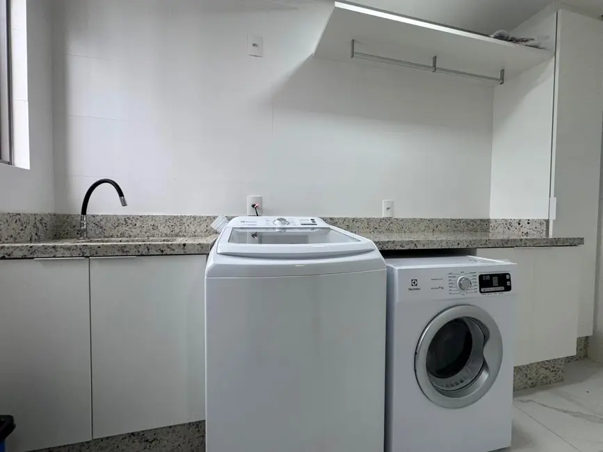 Apartamento com 4 quartos à venda, 169m2 em Pioneiros, Balneario Camboriu - SC - imagem 7 Foto 7 de Apartamento com 4 quartos à venda, 169m2 em Pioneiros, Balneario Camboriu - SC