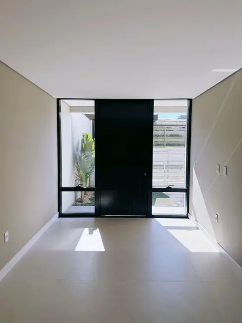 Casa com 3 quartos à venda, 247m2 em Centro, Balneario Camboriu - SC - imagem 7 Foto 7 de Casa com 3 quartos à venda, 247m2 em Centro, Balneario Camboriu - SC