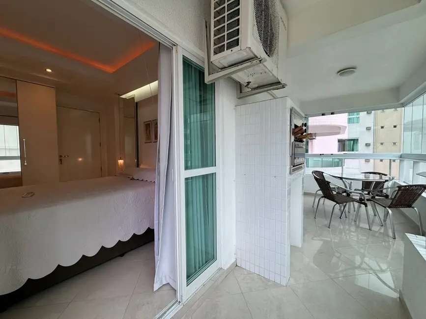 Apartamento com 2 quartos à venda, 100m2 em Centro, Balneario Camboriu - SC - imagem 6 Foto 6 de Apartamento com 2 quartos à venda, 100m2 em Centro, Balneario Camboriu - SC