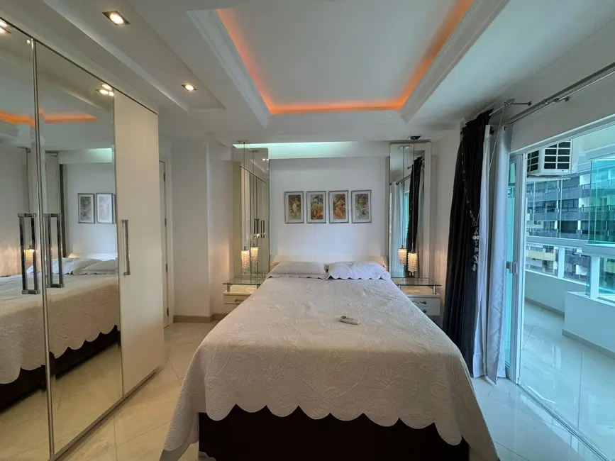 Apartamento com 2 quartos à venda, 100m2 em Centro, Balneario Camboriu - SC - imagem 7 Foto 7 de Apartamento com 2 quartos à venda, 100m2 em Centro, Balneario Camboriu - SC