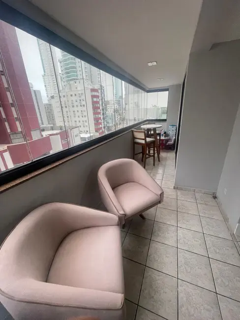 Apartamento com 2 quartos para alugar, 70m2 em Centro, Balneario Camboriu - SC - imagem 8 Foto 8 de Apartamento com 2 quartos para alugar, 70m2 em Centro, Balneario Camboriu - SC