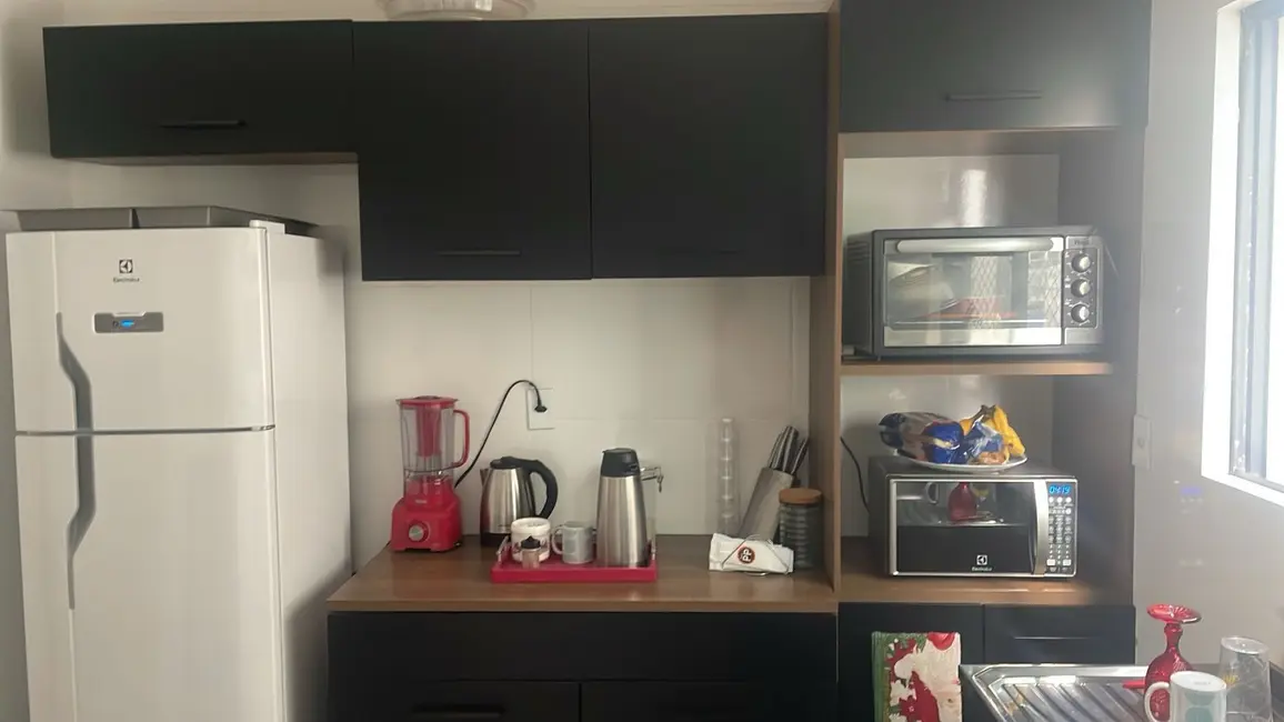 Apartamento com 2 quartos para alugar, 70m2 em Centro, Balneario Camboriu - SC - imagem 3 Foto 3 de Apartamento com 2 quartos para alugar, 70m2 em Centro, Balneario Camboriu - SC