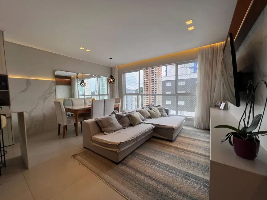 Apartamento com 3 quartos à venda, 115m2 em Pioneiros, Balneario Camboriu - SC - imagem 2 Foto 2 de Apartamento com 3 quartos à venda, 115m2 em Pioneiros, Balneario Camboriu - SC