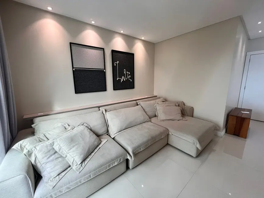 Apartamento com 3 quartos à venda, 137m2 em Centro, Balneario Camboriu - SC - imagem 9 Foto 9 de Apartamento com 3 quartos à venda, 137m2 em Centro, Balneario Camboriu - SC