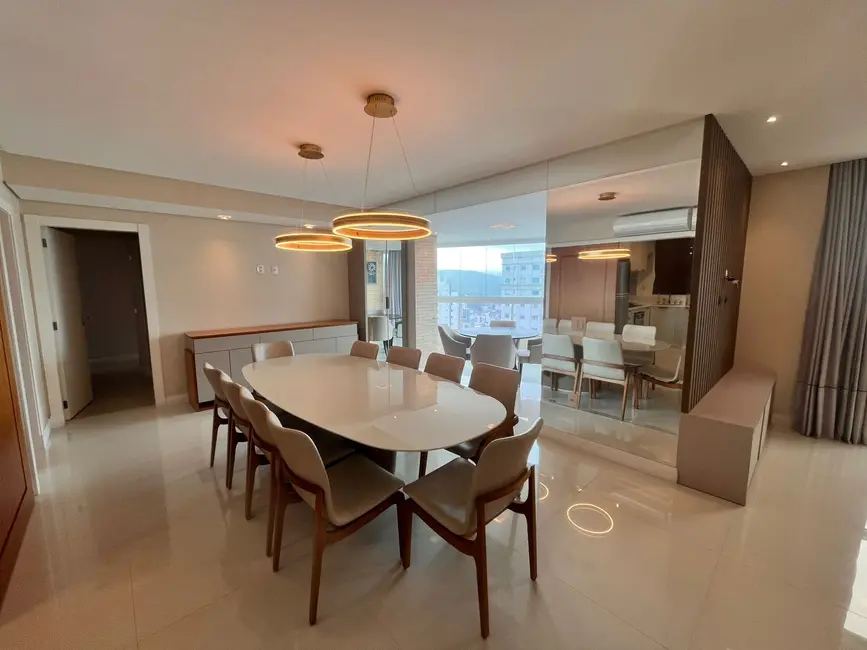 Apartamento com 3 quartos à venda, 137m2 em Centro, Balneario Camboriu - SC - imagem 2 Foto 2 de Apartamento com 3 quartos à venda, 137m2 em Centro, Balneario Camboriu - SC