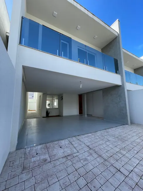 Casa com 3 quartos à venda, 163m2 em São João, Itajai - SC - imagem 1 Foto 1 de Casa com 3 quartos à venda, 163m2 em São João, Itajai - SC