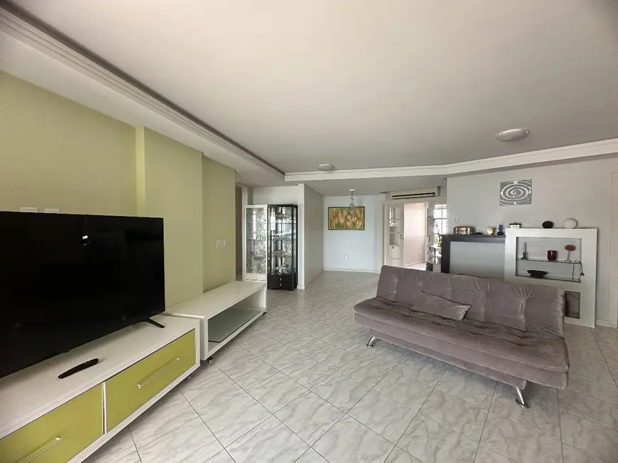 Foto 6 de Apartamento com 3 quartos à venda, 166m2 em Centro, Balneario Camboriu - SC