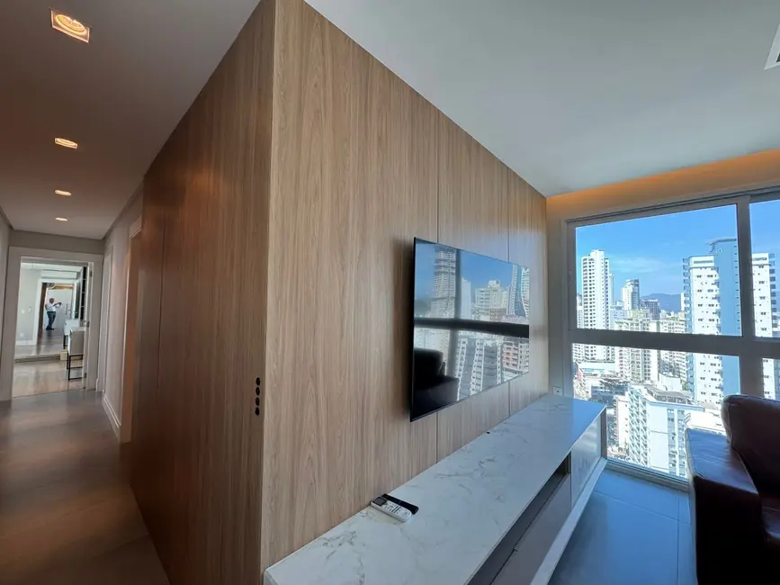 Foto 5 de Apartamento com 4 quartos à venda, 140m2 em Centro, Balneario Camboriu - SC