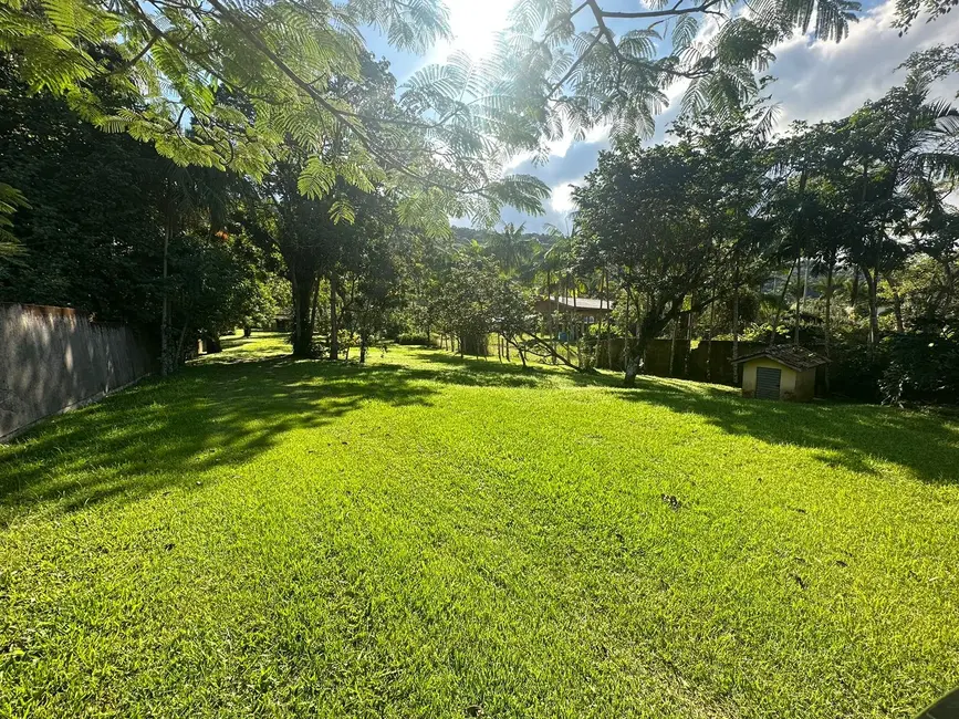Terreno / Lote à venda em Praia do Estaleiro, Balneario Camboriu - SC - imagem 2 Foto 2 de Terreno / Lote à venda em Praia do Estaleiro, Balneario Camboriu - SC