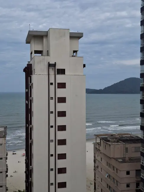 Apartamento com 3 quartos à venda, 143m2 em Centro, Balneario Camboriu - SC - imagem 5 Foto 5 de Apartamento com 3 quartos à venda, 143m2 em Centro, Balneario Camboriu - SC