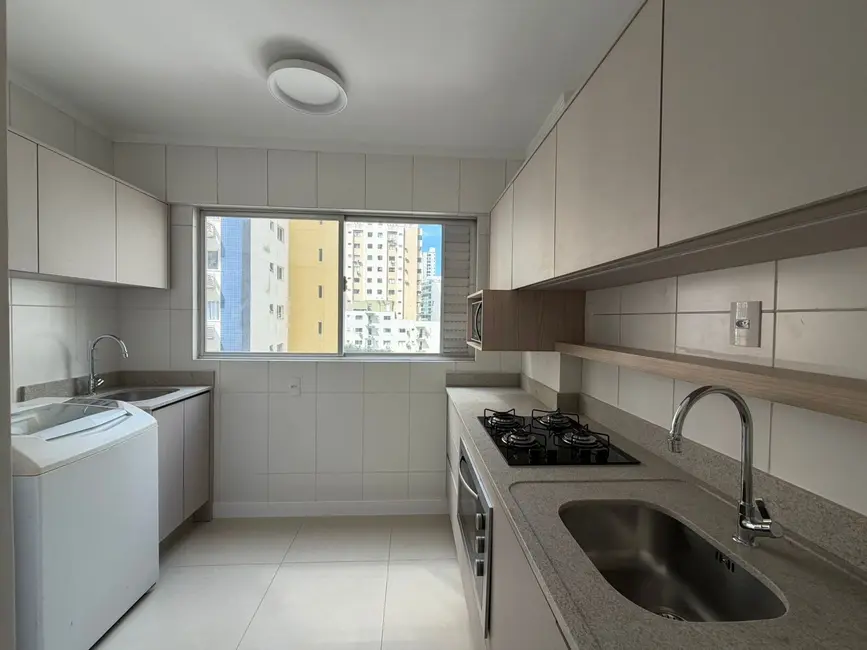 Foto 4 de Apartamento com 1 quarto à venda, 54m2 em Centro, Balneario Camboriu - SC