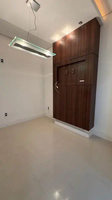 Sala Comercial para alugar, 106m2 em Pioneiros, Balneario Camboriu - SC - imagem 6 Foto 6 de Sala Comercial para alugar, 106m2 em Pioneiros, Balneario Camboriu - SC
