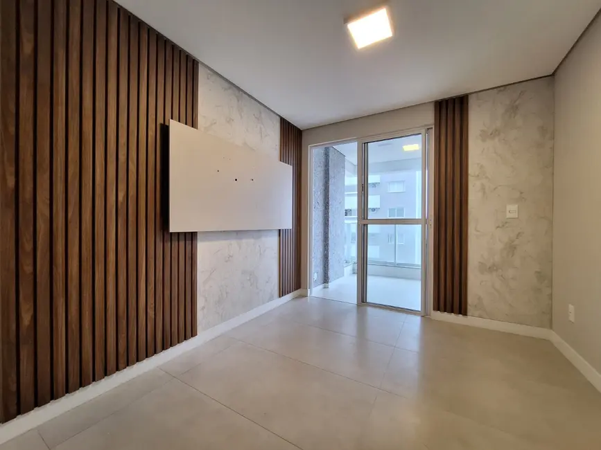 Apartamento com 2 quartos à venda, 71m2 em São João, Itajai - SC - imagem 3 Foto 3 de Apartamento com 2 quartos à venda, 71m2 em São João, Itajai - SC