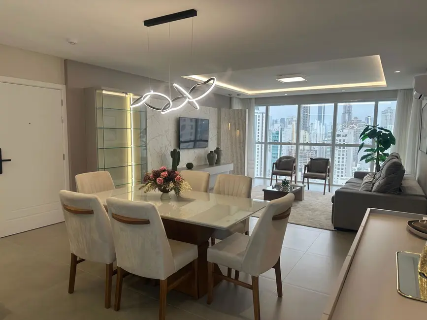 Foto 1 de Apartamento com 3 quartos à venda, 136m2 em Centro, Balneario Camboriu - SC