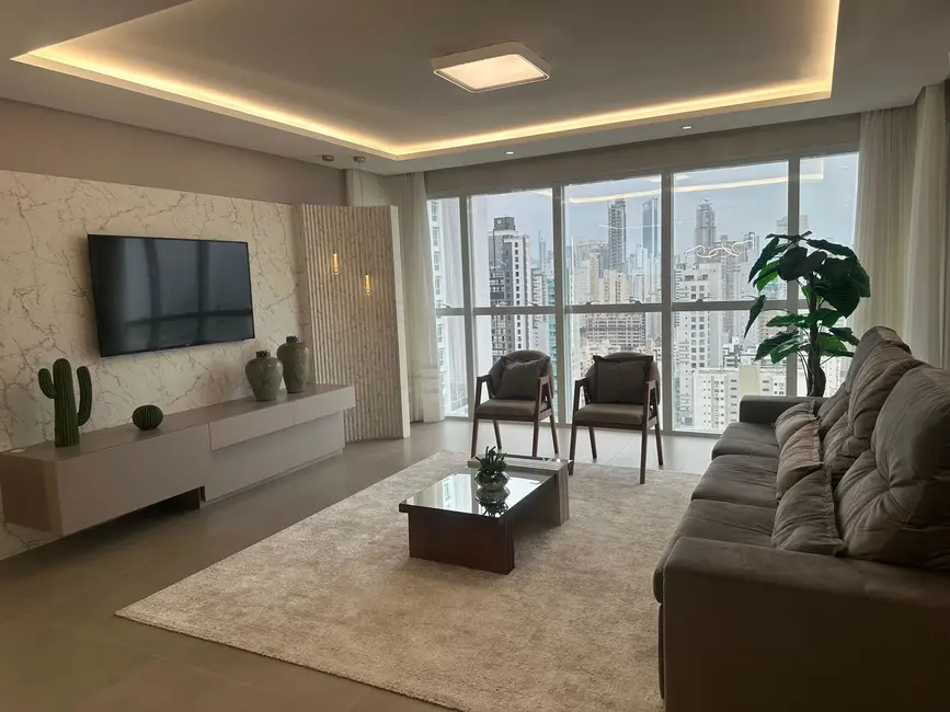Foto 6 de Apartamento com 3 quartos à venda, 136m2 em Centro, Balneario Camboriu - SC