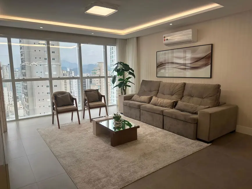 Foto 5 de Apartamento com 3 quartos à venda, 136m2 em Centro, Balneario Camboriu - SC