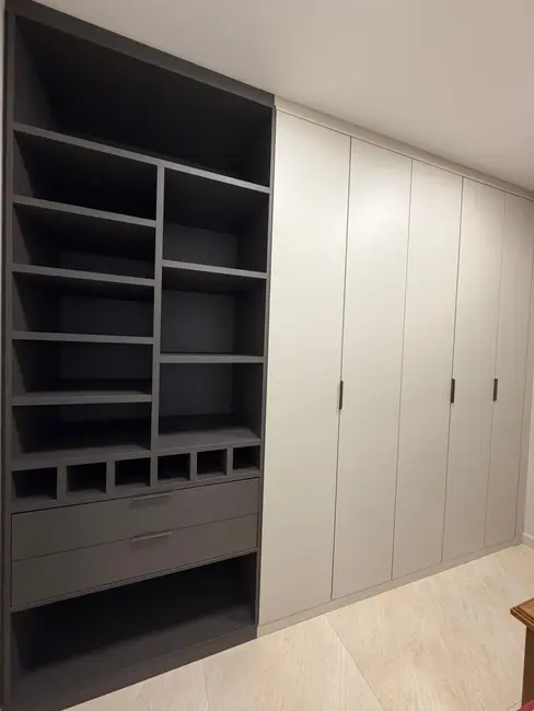 Apartamento com 3 quartos à venda em Centro, Balneario Camboriu - SC - imagem 9 Foto 9 de Apartamento com 3 quartos à venda em Centro, Balneario Camboriu - SC