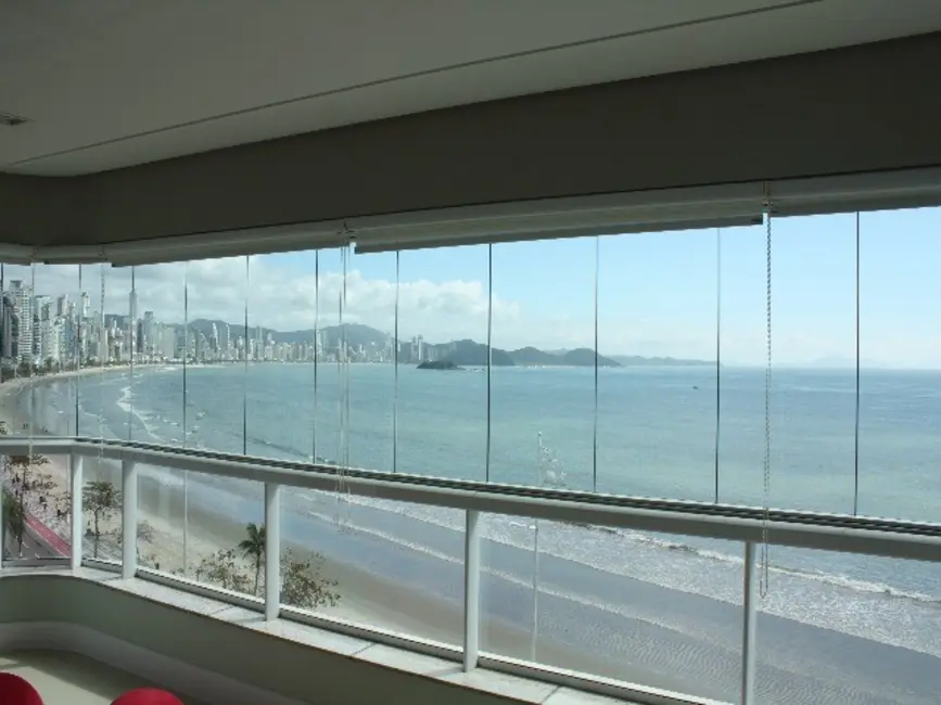 Foto 4 de Apartamento com 3 quartos à venda, 206m2 em Centro, Balneario Camboriu - SC