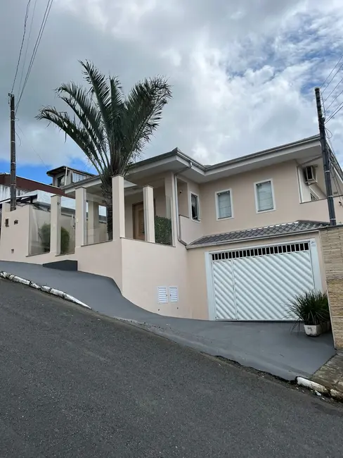 Foto 2 de Casa com 2 quartos à venda em Nações, Balneario Camboriu - SC