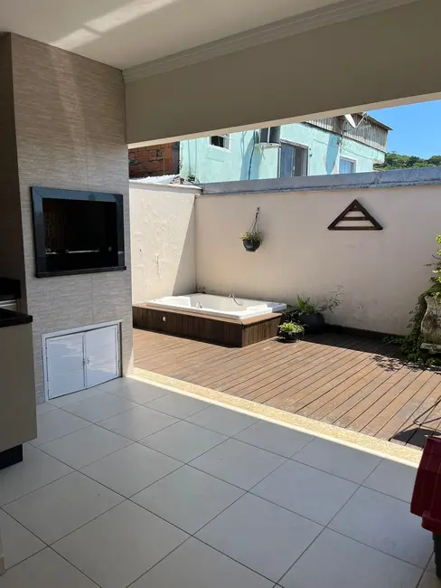 Foto 3 de Casa com 2 quartos à venda em Nações, Balneario Camboriu - SC