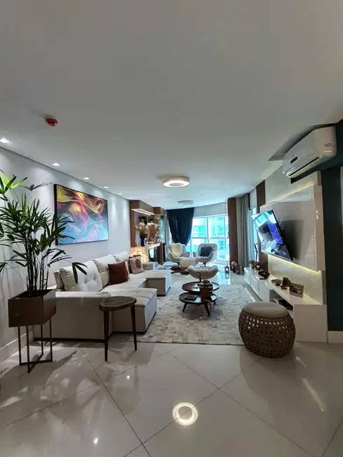 Apartamento com 4 quartos à venda, 160m2 em Pioneiros, Balneario Camboriu - SC - imagem 1 Foto 1 de Apartamento com 4 quartos à venda, 160m2 em Pioneiros, Balneario Camboriu - SC