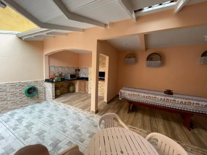 Casa com 3 quartos à venda, 158m2 em Nações, Balneario Camboriu - SC - imagem 6 Foto 6 de Casa com 3 quartos à venda, 158m2 em Nações, Balneario Camboriu - SC