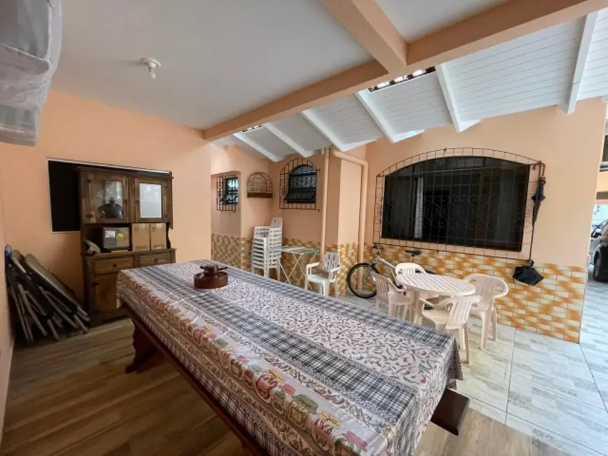 Casa com 3 quartos à venda, 158m2 em Nações, Balneario Camboriu - SC - imagem 9 Foto 9 de Casa com 3 quartos à venda, 158m2 em Nações, Balneario Camboriu - SC