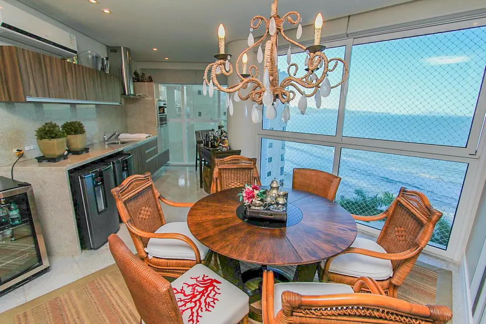 Foto 2 de Apartamento com 4 quartos à venda, 207m2 em Centro, Balneario Camboriu - SC