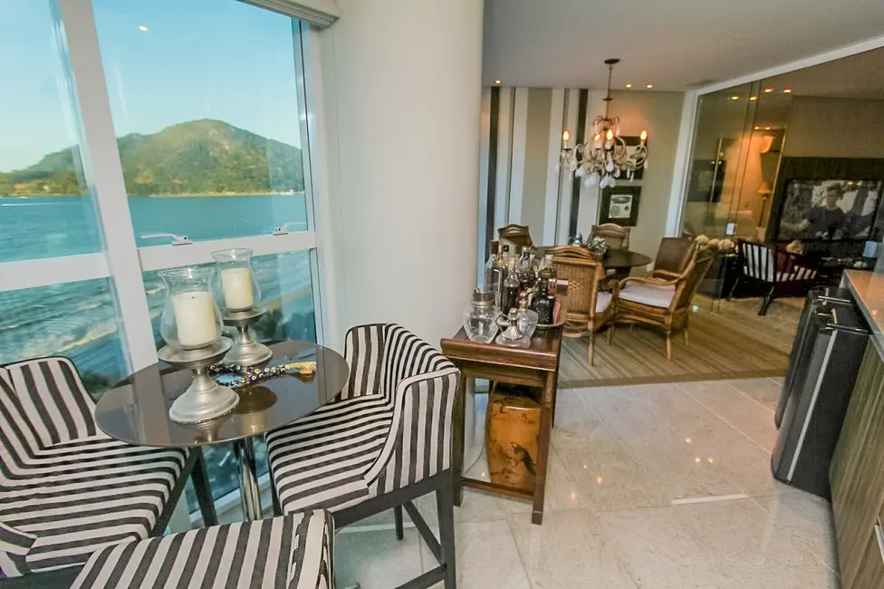 Foto 4 de Apartamento com 4 quartos à venda, 207m2 em Centro, Balneario Camboriu - SC